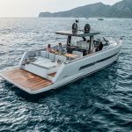 Rent an elegant yacht in Ibiza